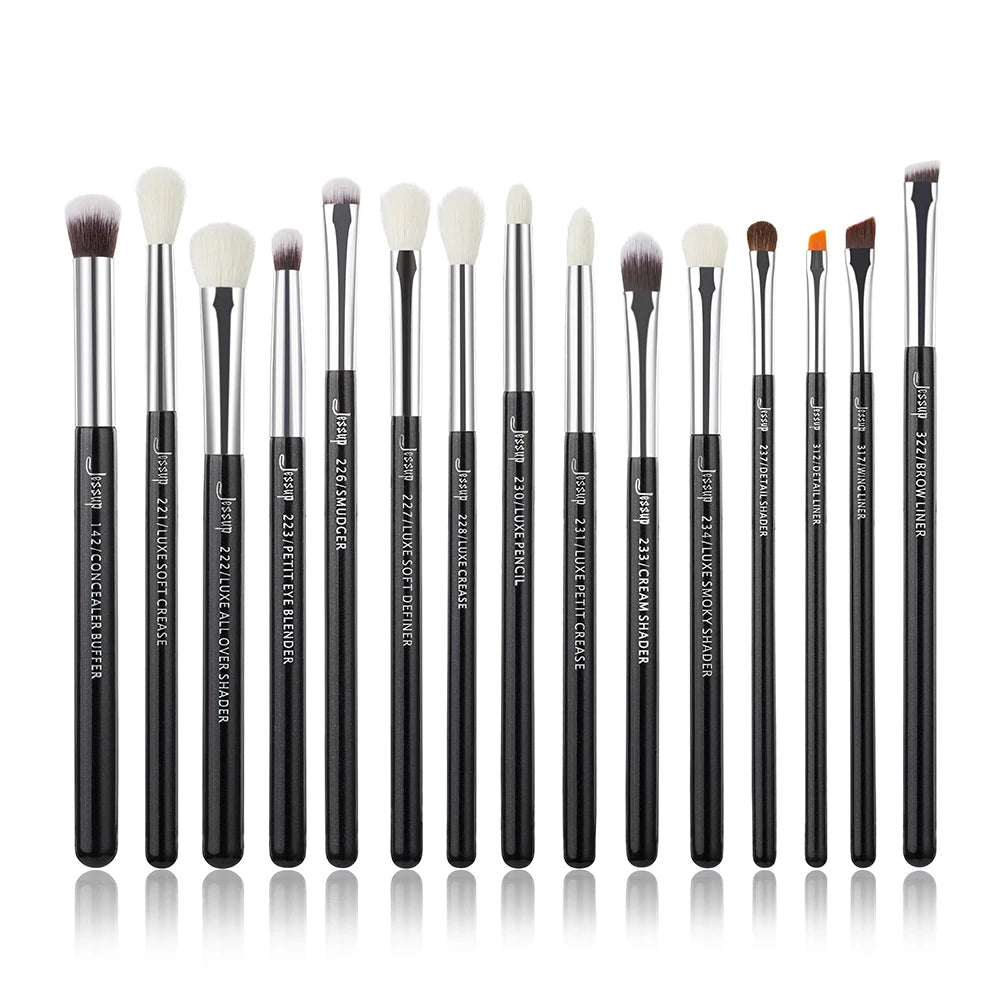 15-Piece Professional Makeup Brush Set