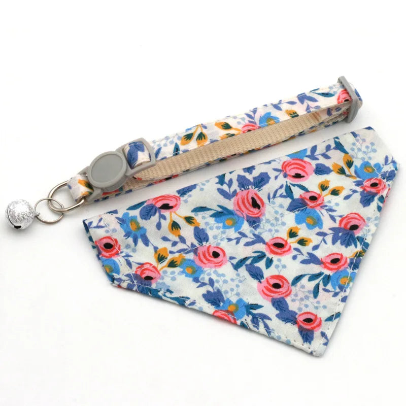 Adjustable Daisy Dog Neck Scarf