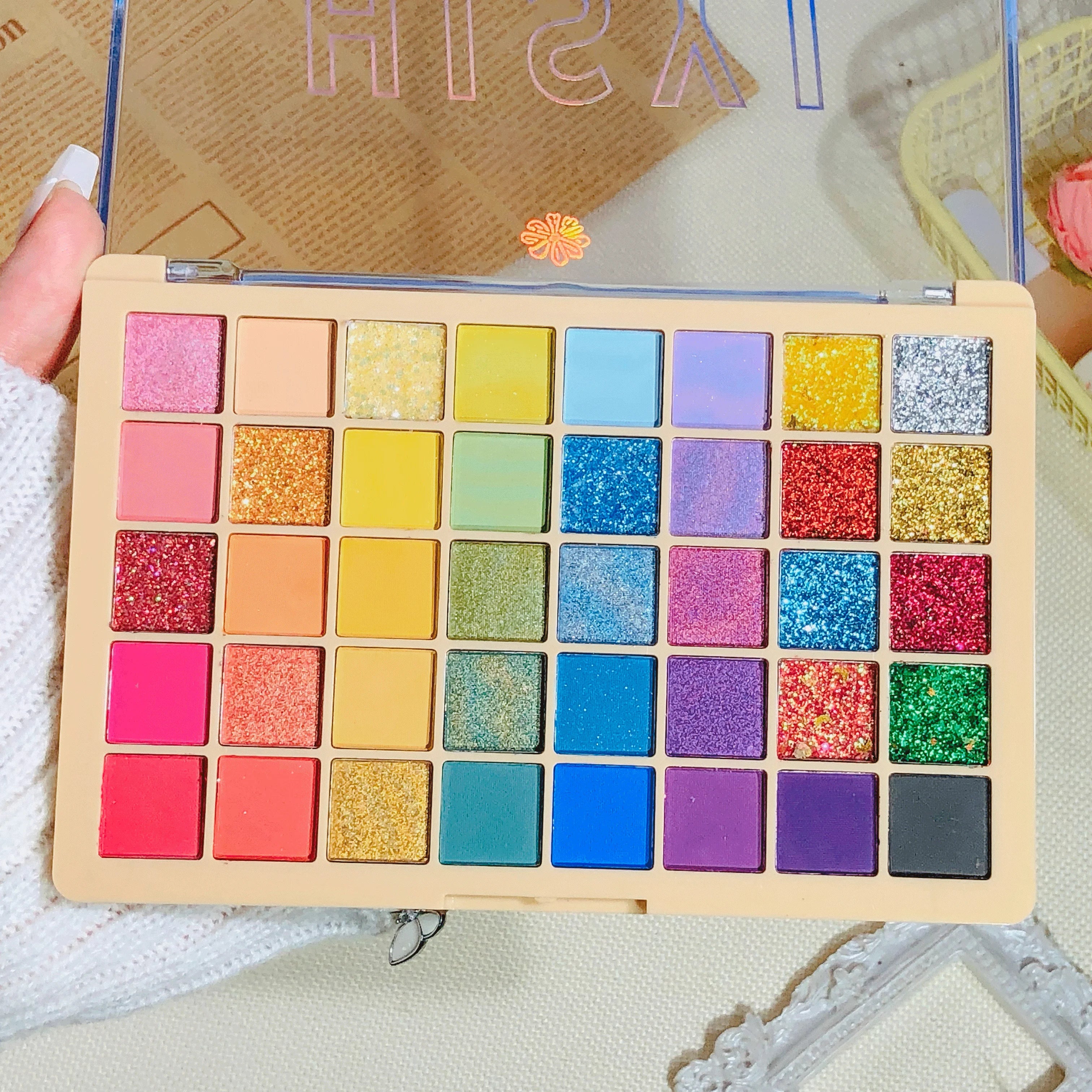 Forty-Color Rainbow Eyeshadow Palette