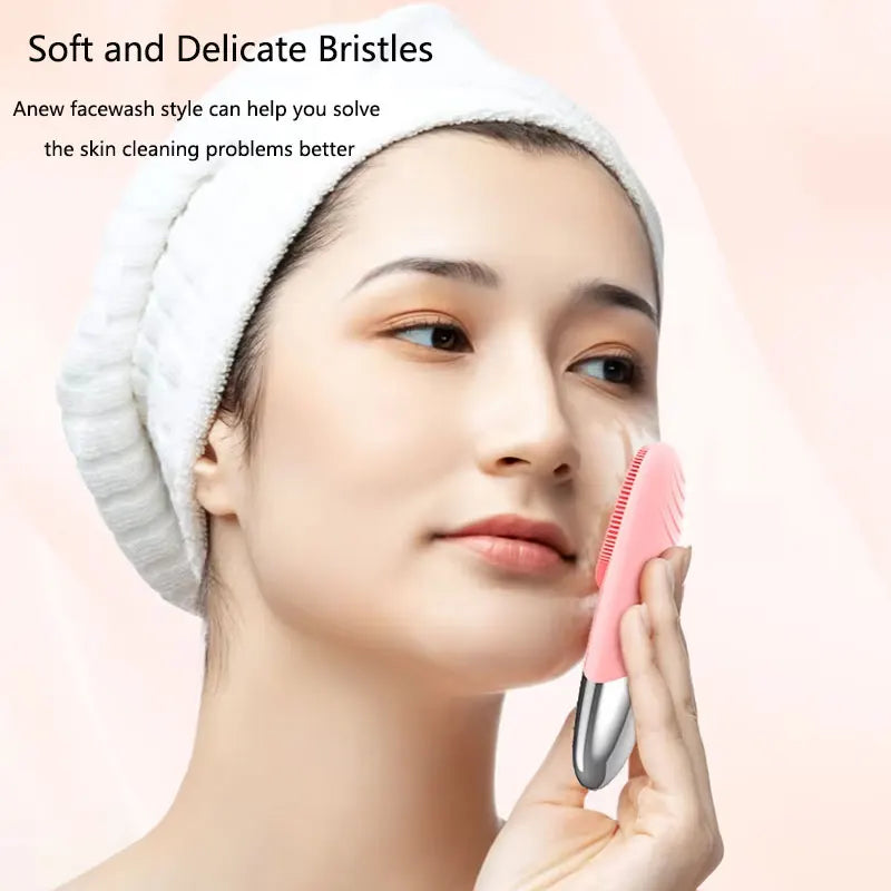 Rechargeable Silicone Ultrasonic Facial Cleansing Brush