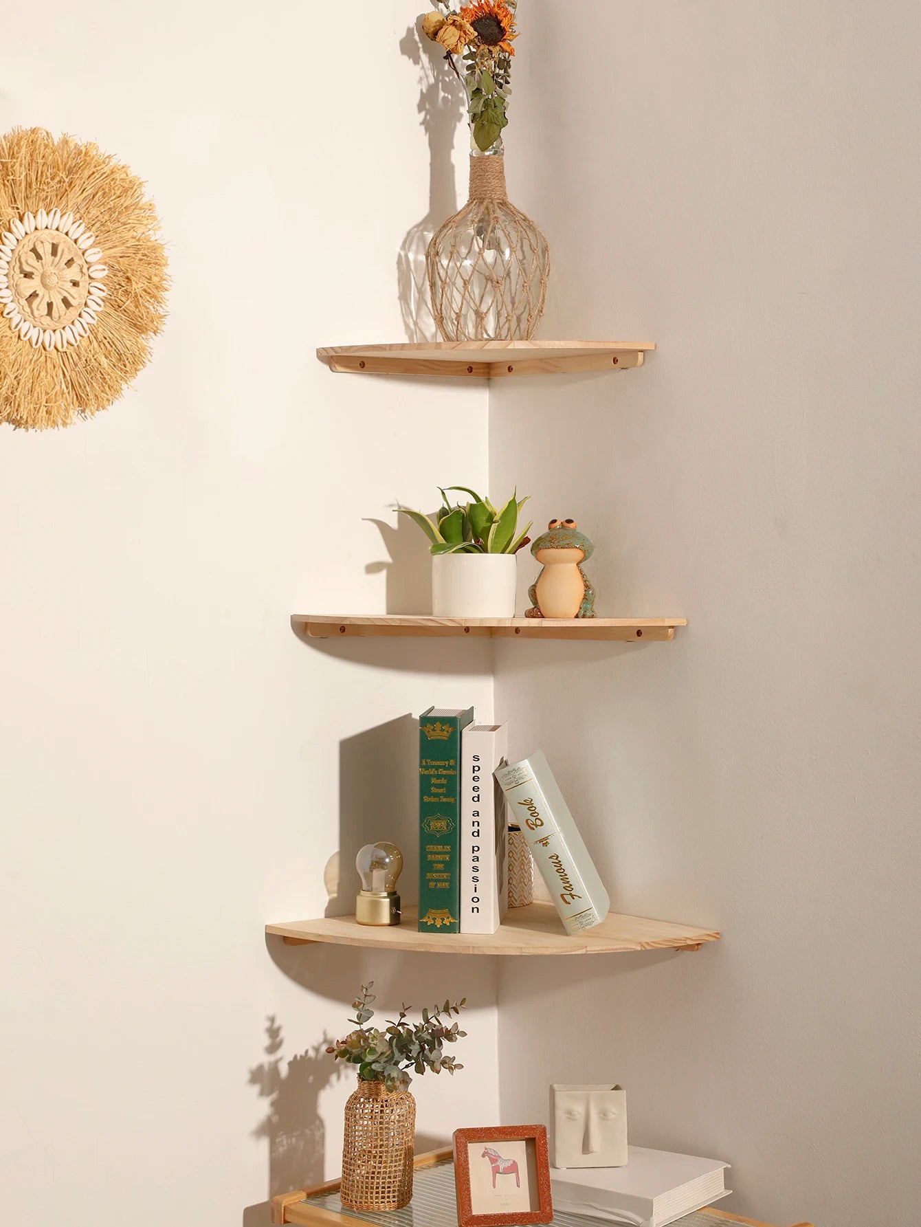 Scalloped Wooden Floating Corner Shelf