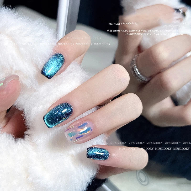 Blue Crystal Magnet Cat’s Eye Gel Polish