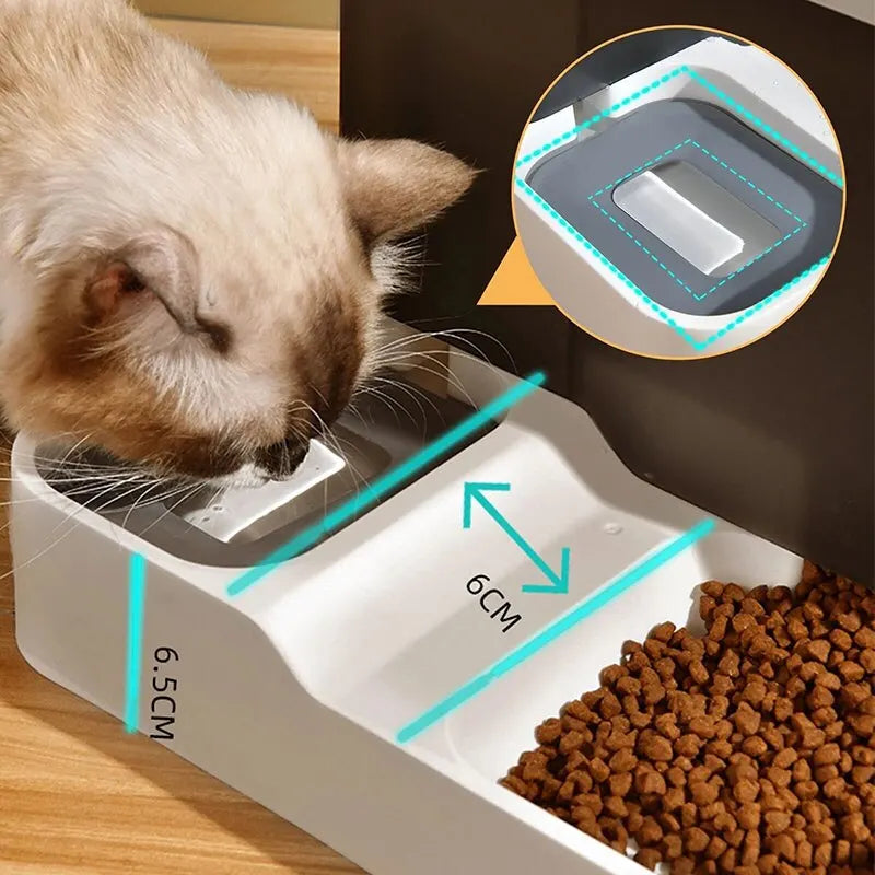 Automatic Cat Food and Water Dispenser for Convenient Feeding
