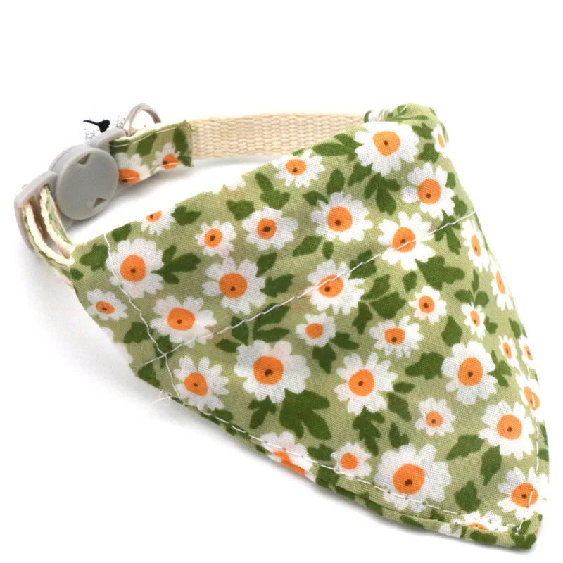 Adjustable Daisy Dog Neck Scarf