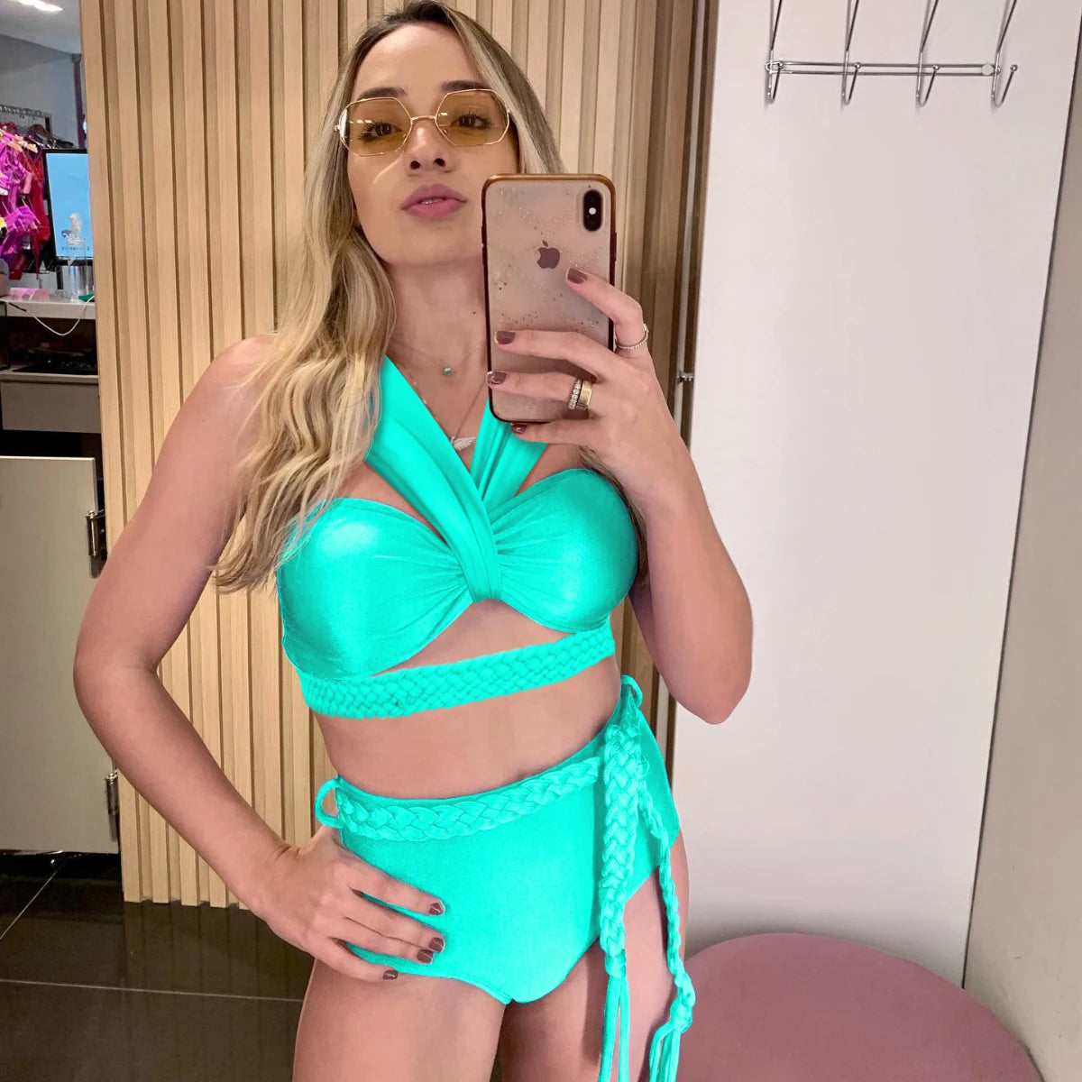 48735369265454|48735369298222|48735369330990|48735369363758