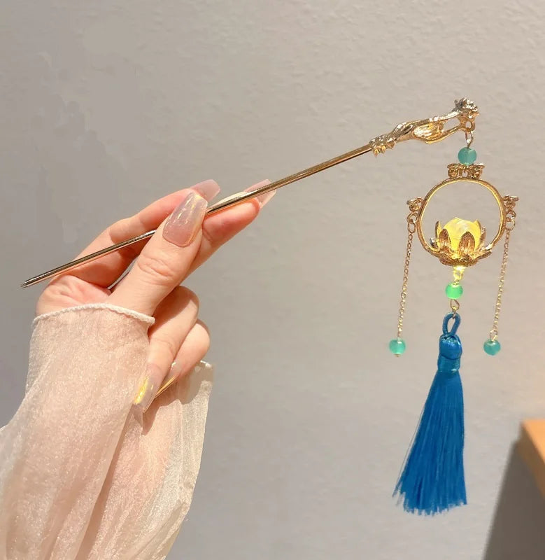 Elegant Peacock Pearl Tassel Hair Stick