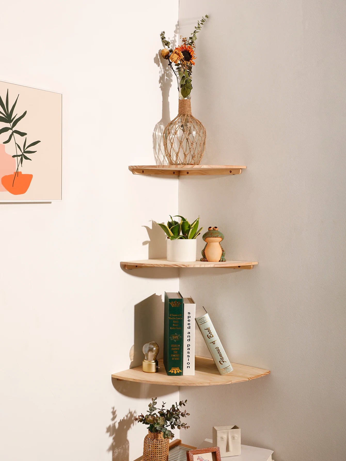 Scalloped Wooden Floating Corner Shelf