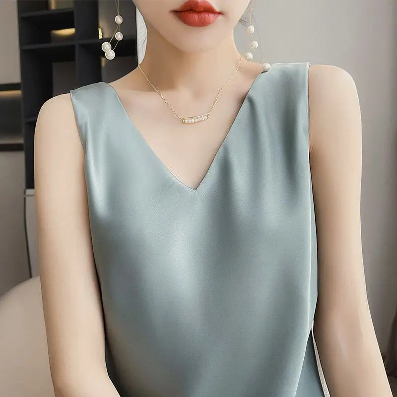 Elegant Sleeveless Satin Party Dress