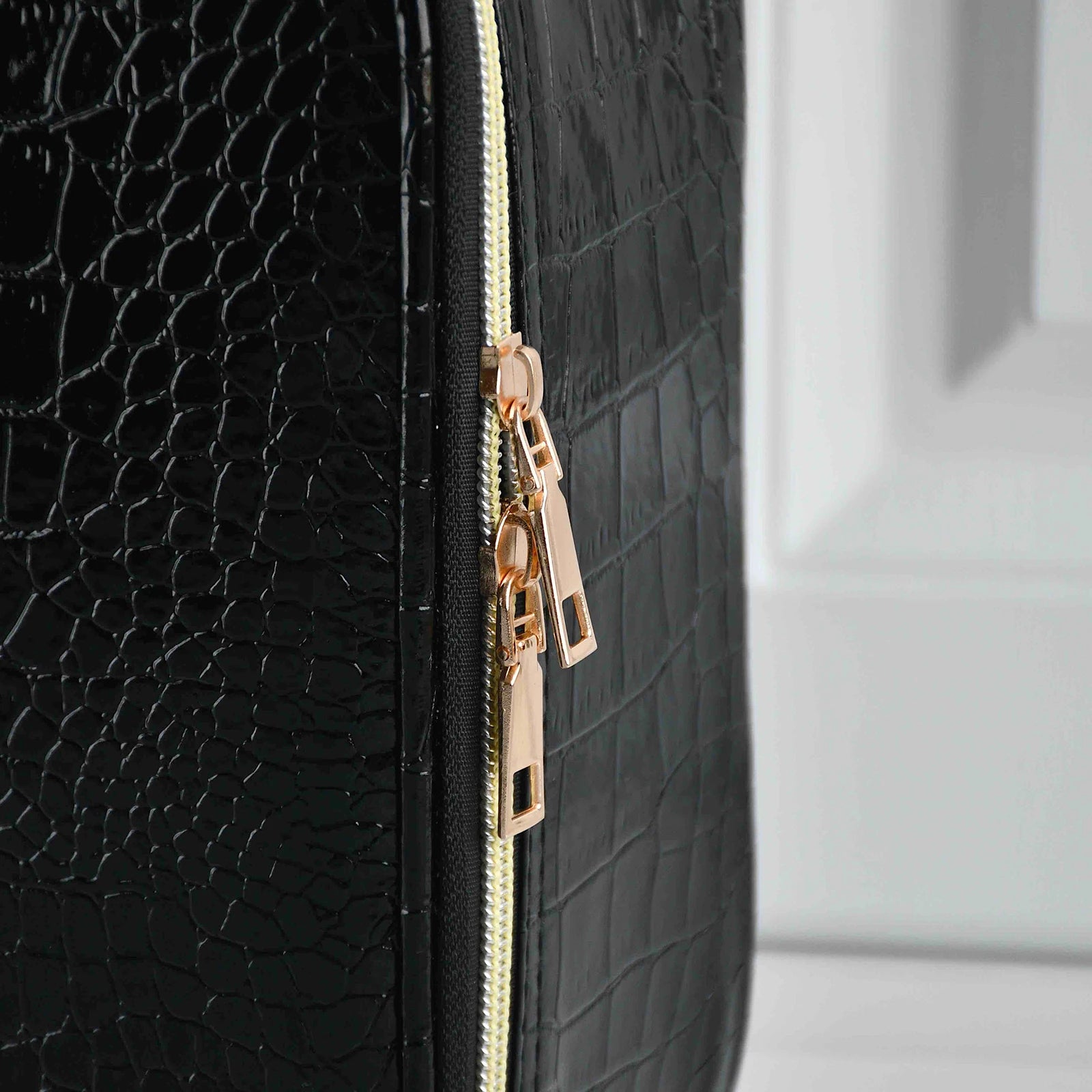 Portable PU Leather Cosmetic Bag