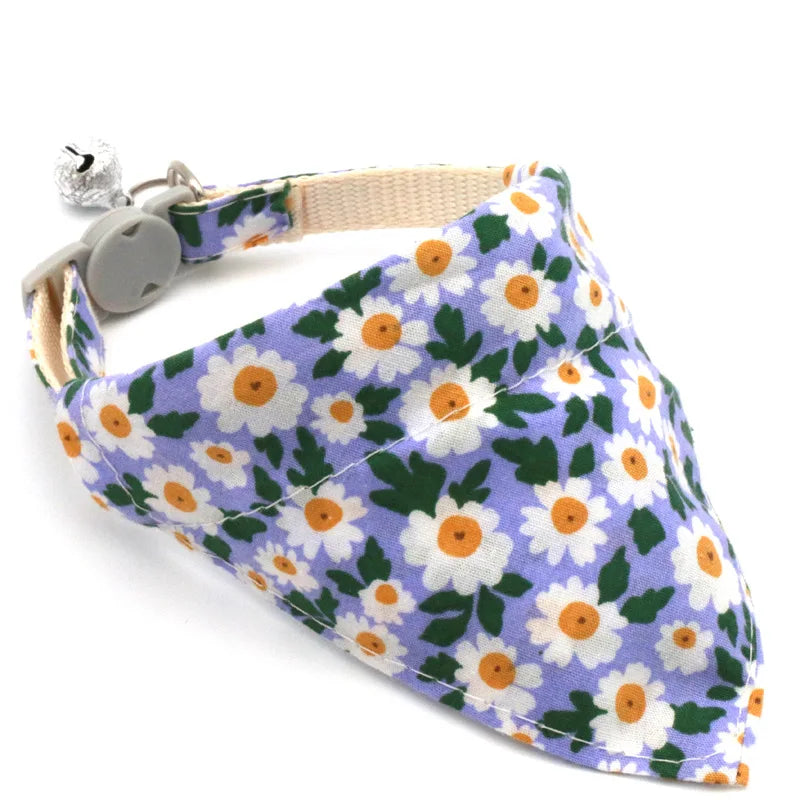 Adjustable Daisy Dog Neck Scarf