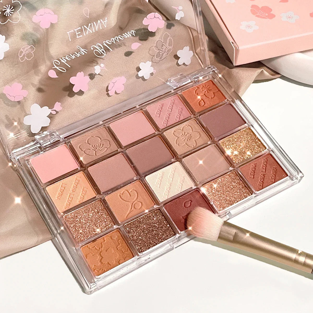 20-Color Eyeshadow Palette