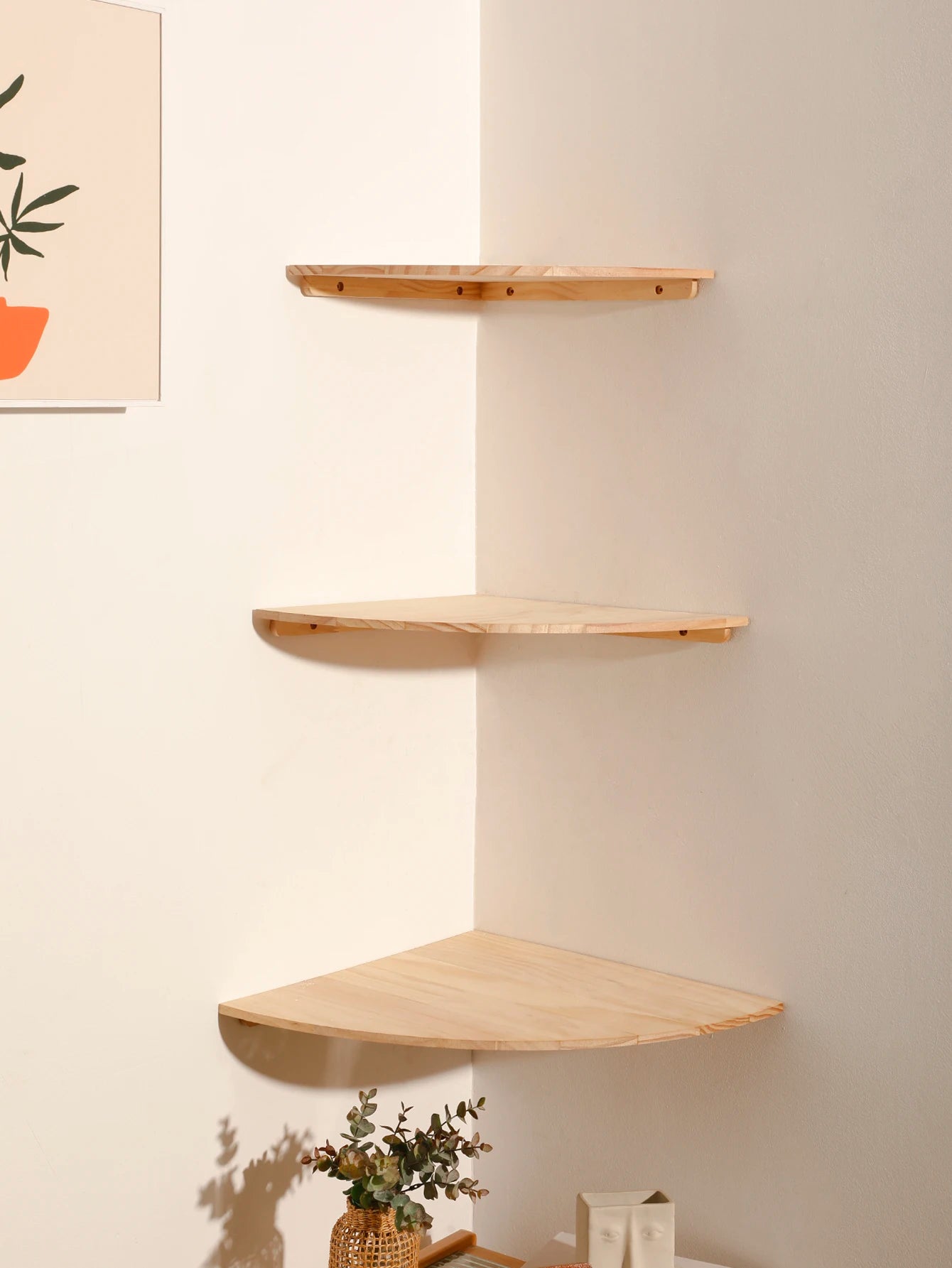Scalloped Wooden Floating Corner Shelf